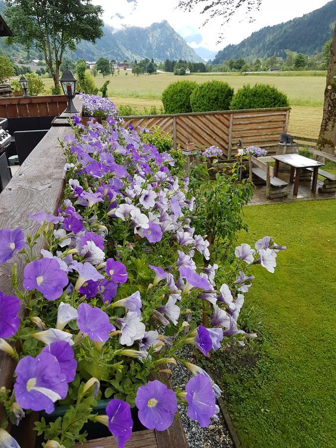 Fruehstueckpension Larson Bad Hofgastein Bagian luar foto